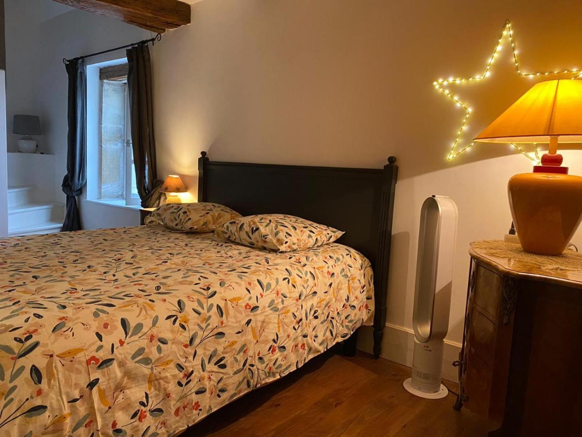 Le Pigeonnier De Saint-Loup Bed And Breakfast Ngoại thất bức ảnh